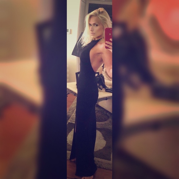 Sexy backless maxi dress - Picture 3 of 8